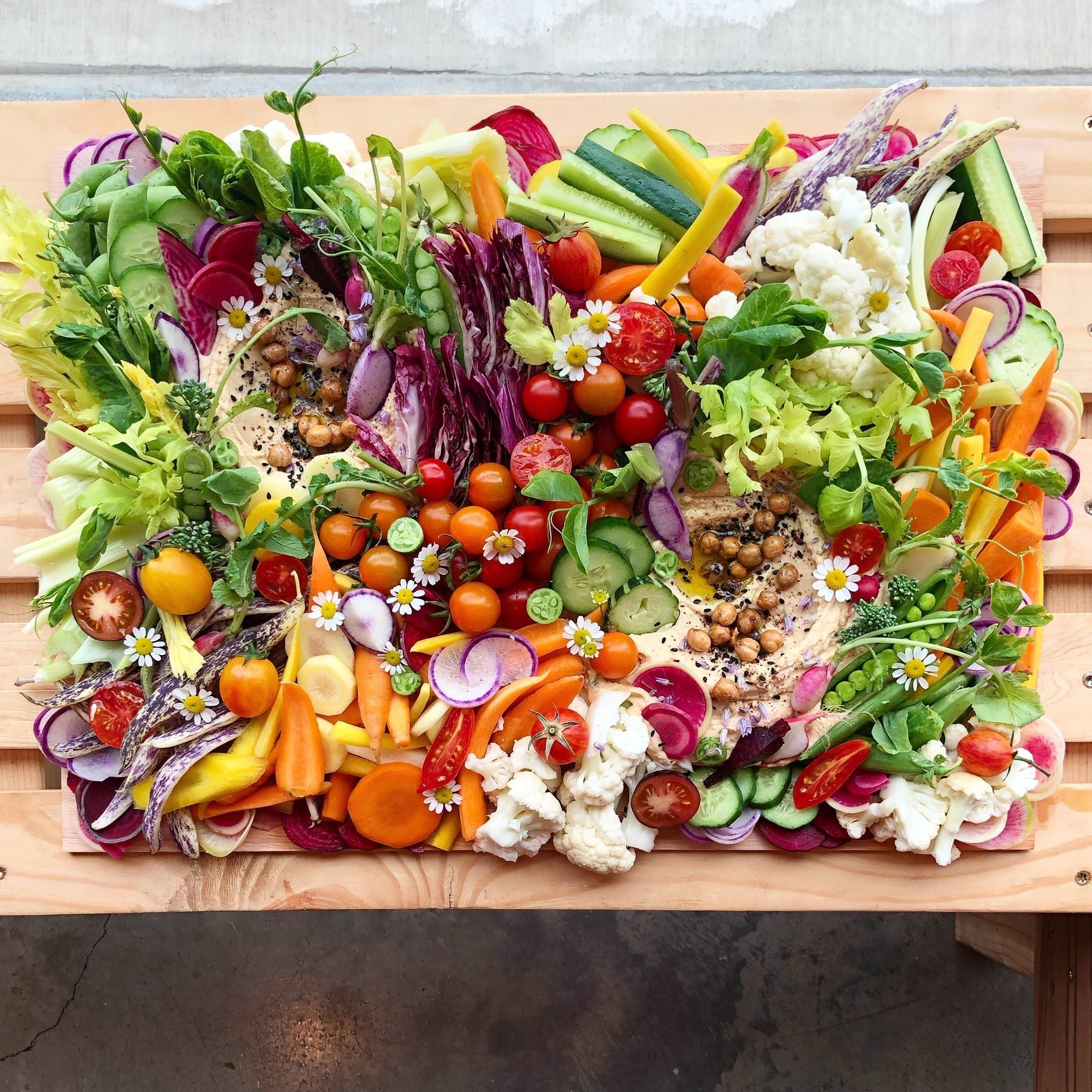 10+ Expert Tips on Hosting the Ultimate Backyard Party