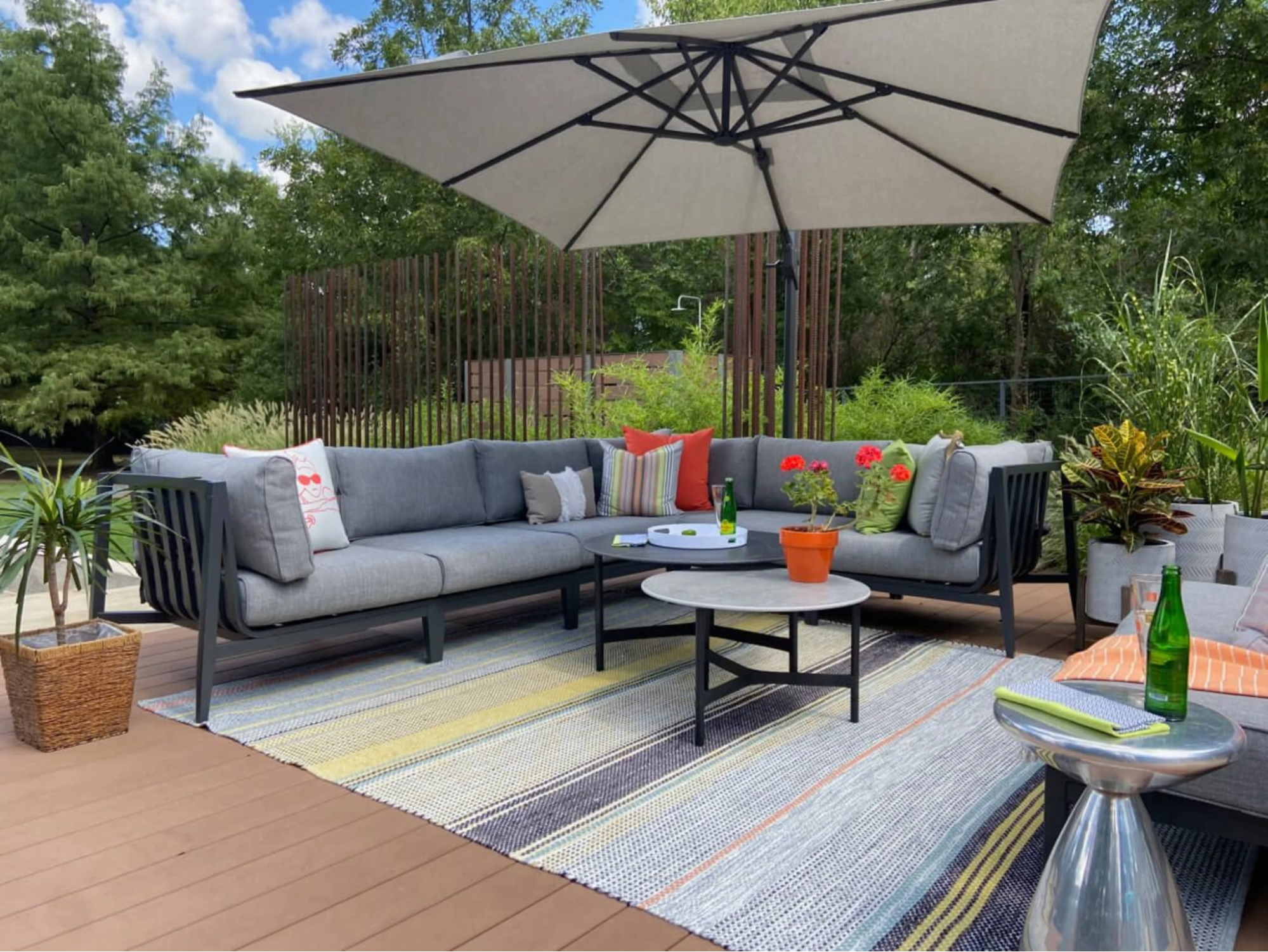 Aluminum outdoor sofa L sectional https://liveouter.com/