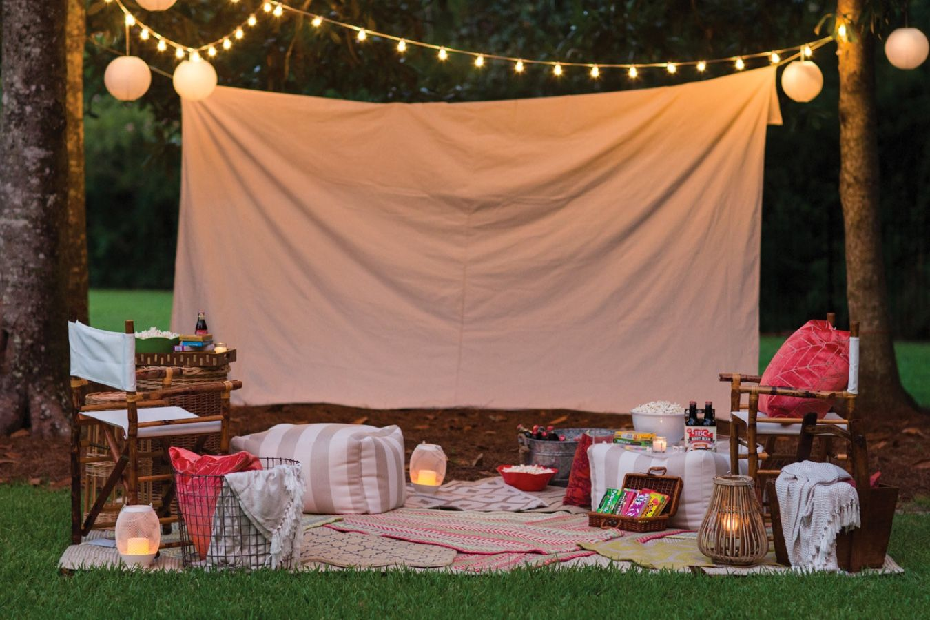 Everything You Need To Host The Best Backyard Movie Night
