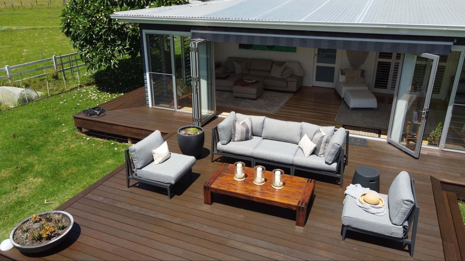 Why a Modular Outdoor Sofa Is the Smartest Choice | Outer