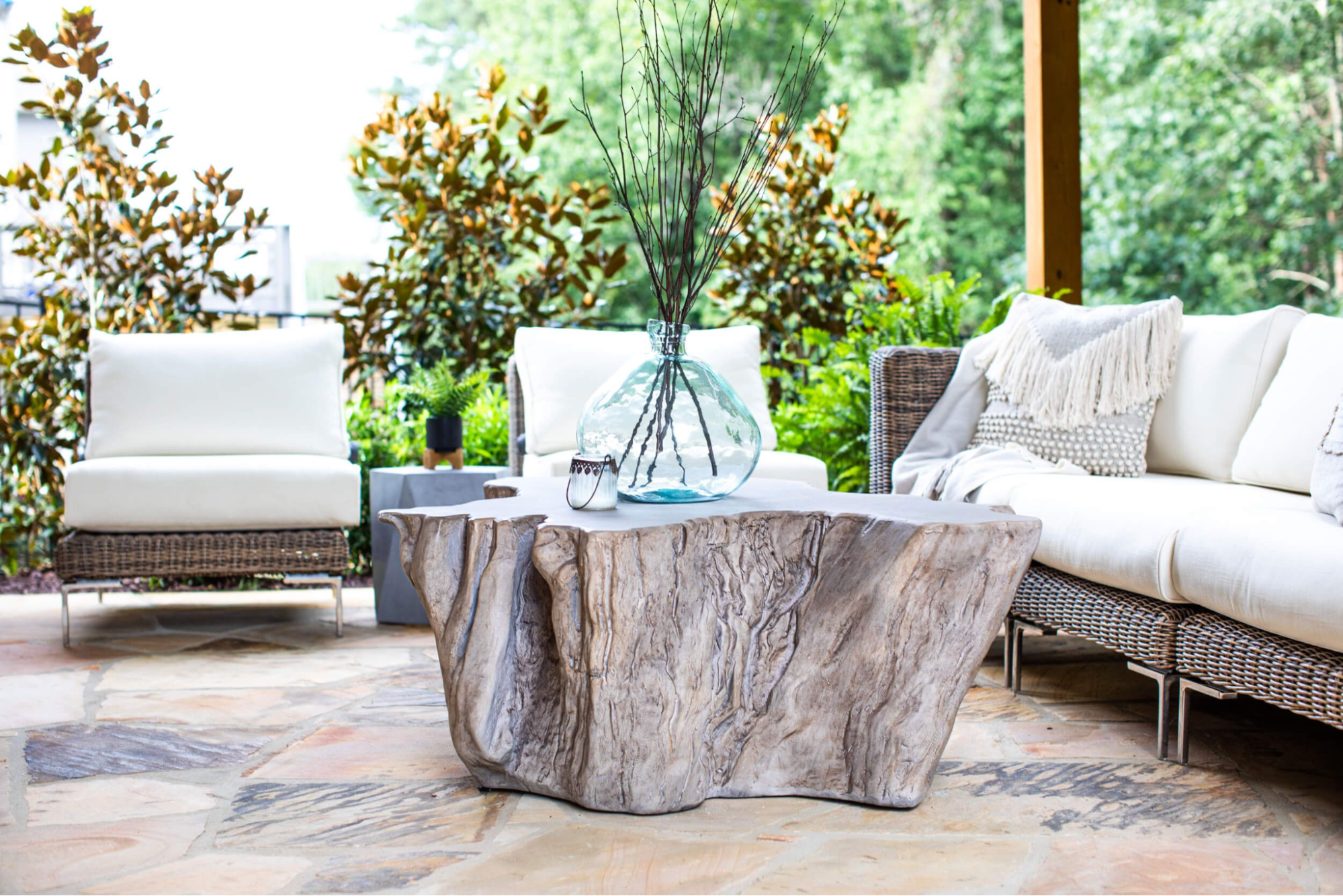 7 Best Ideas For Gorgeous Outdoor Living Spaces In 2021