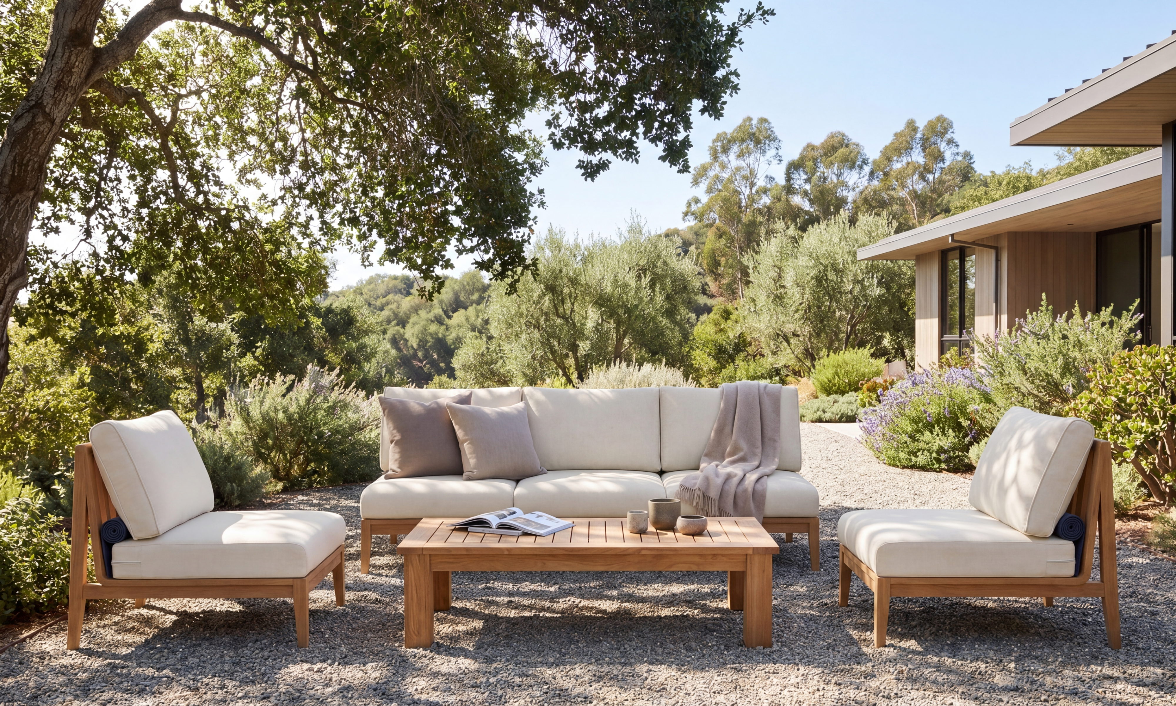 What Are Weather-Resistant Outdoor Kitchen Tables? | Outer