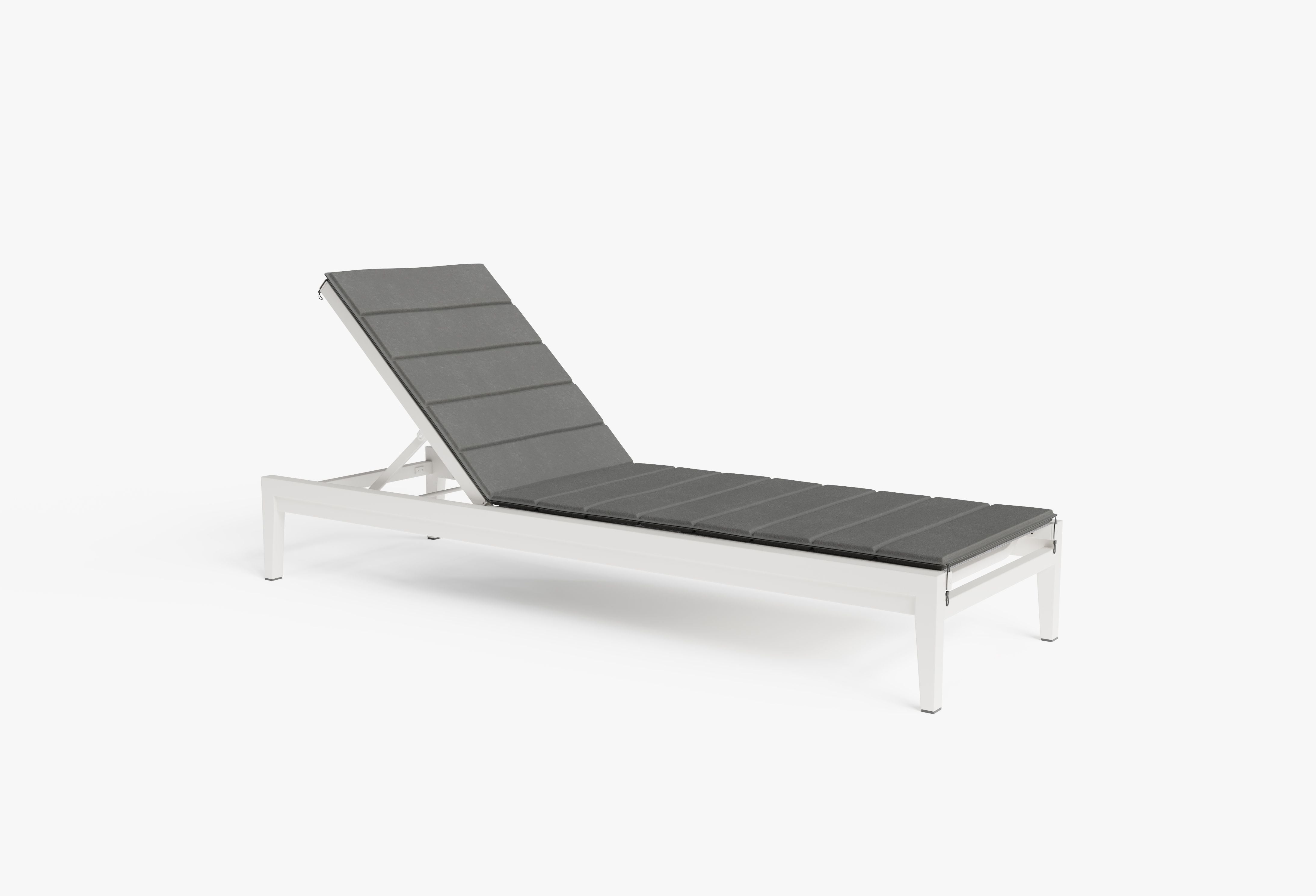 The optional OuterWeave cushion shown on the white aluminum core chaise lounge in pebble gray. #color_dark pebble gray
