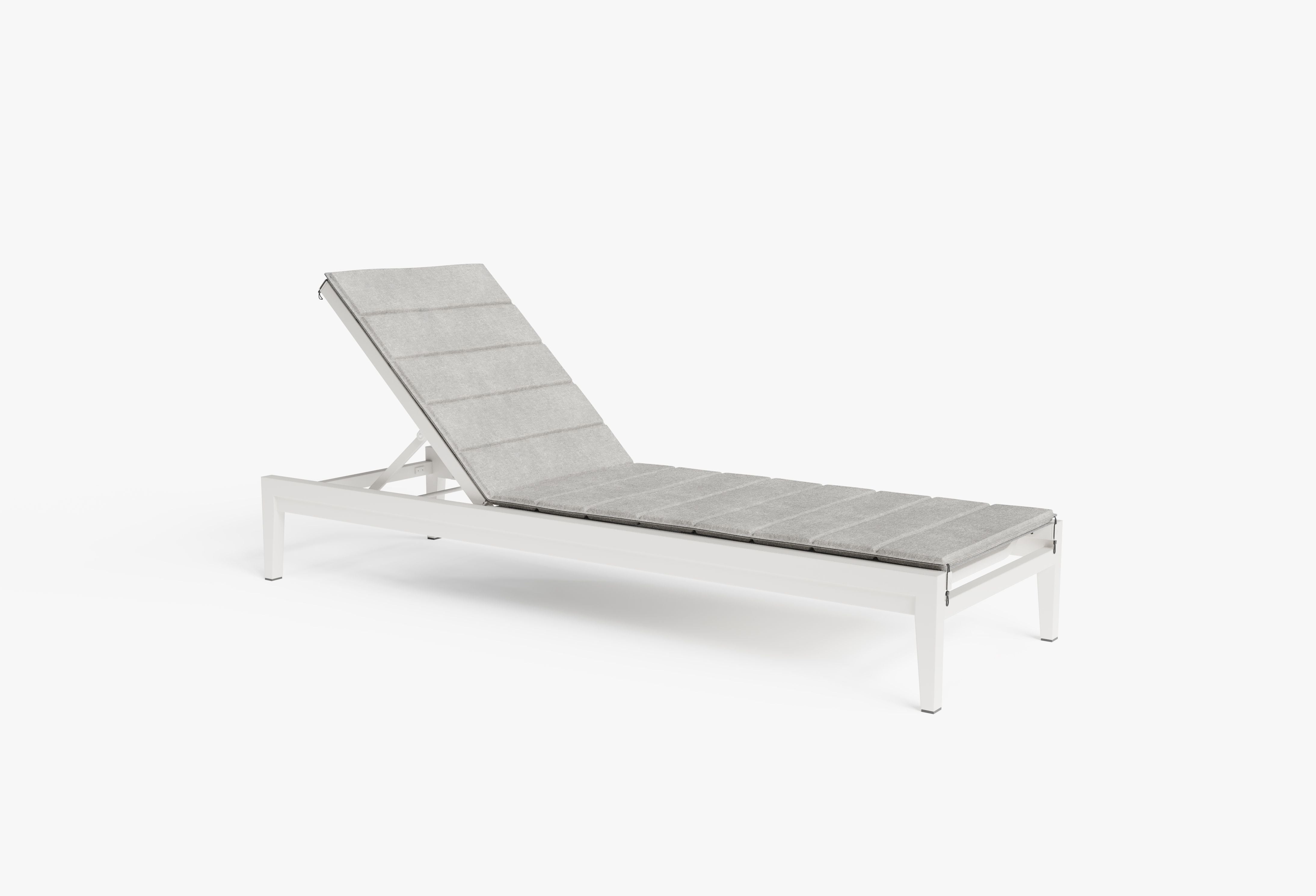 The optional OuterWeave cushion shown on the white aluminum core chaise lounge with sandstone. #color_sandstone gray