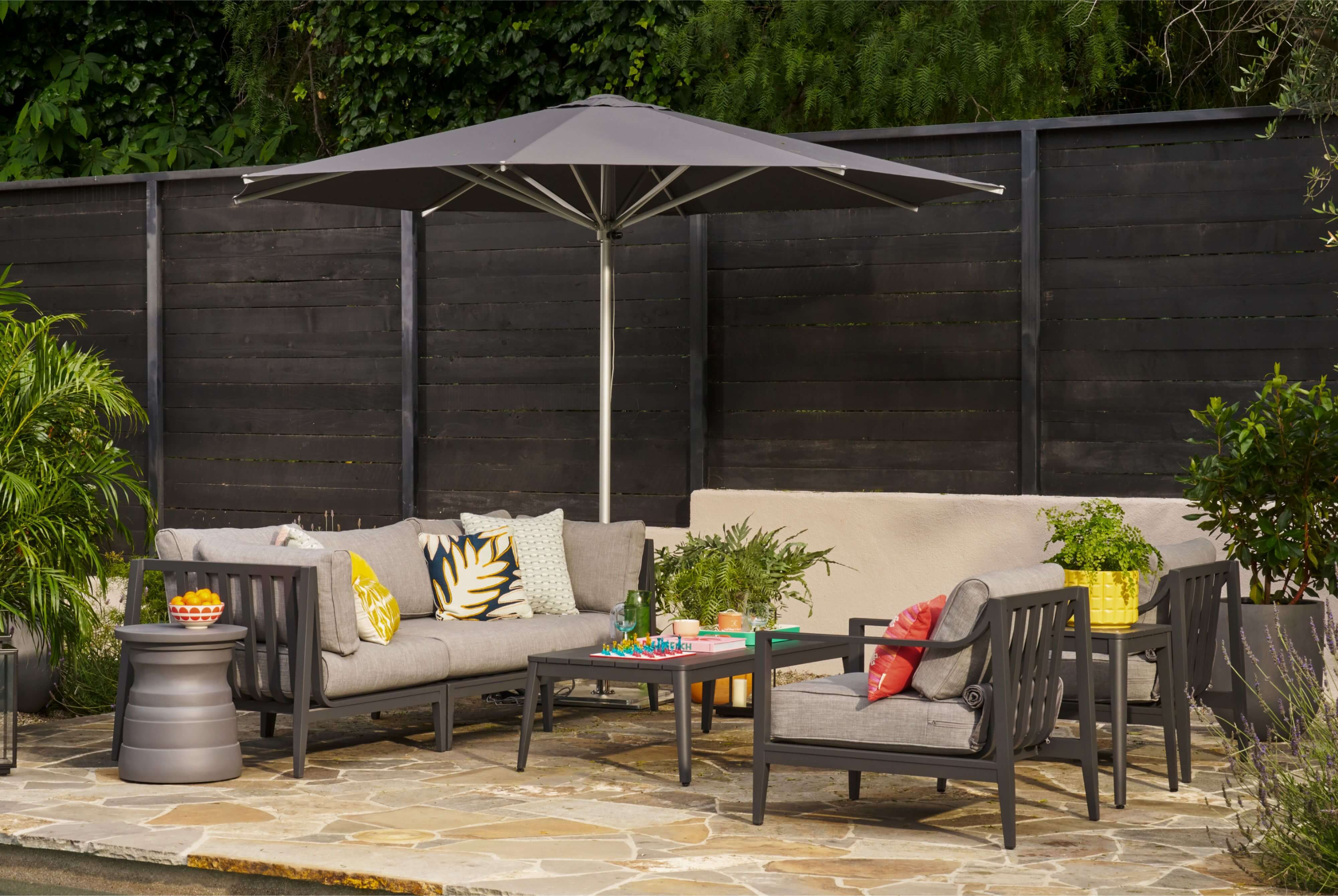 Marine-Grade Aluminum Outdoor Umbrella #style_round - gray