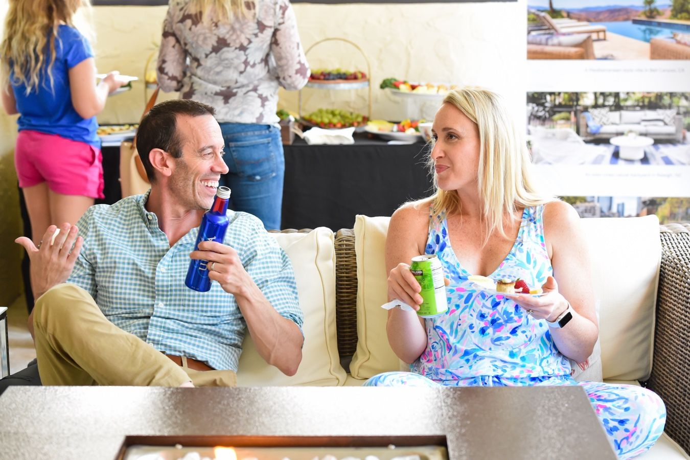 Sectional-Style Aluminum Configurations for Day-to-Night Outdoor Living