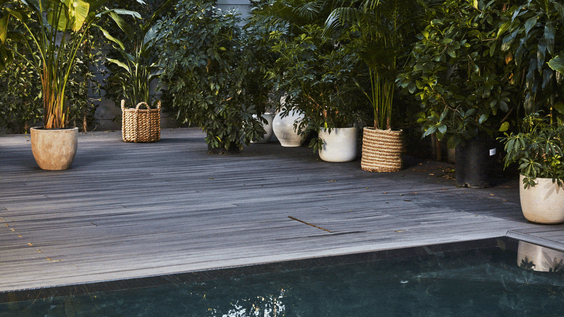 Outdoor Teak Sofa and Coffee Table https://liveouter.com/