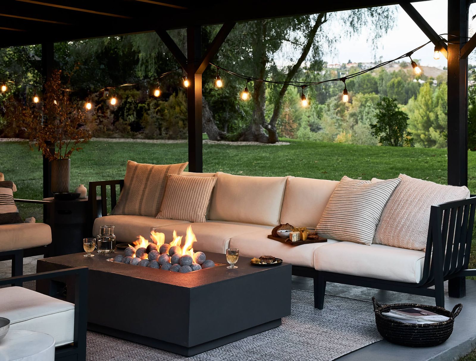 Modern Patio Furniture: What's Trending Now?